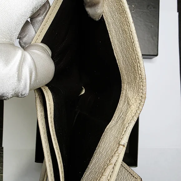 AUTHENTIC GUCCI GC CANVAS SHERRY LINE BIFOLD WALLET - Picture 5 of 9